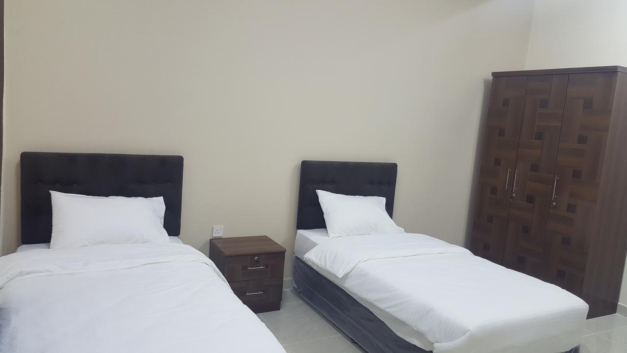 Today House Suites Salalah Buitenkant foto